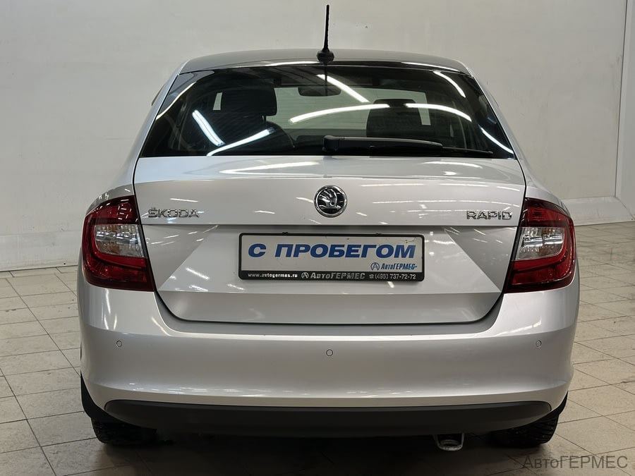 Фото SKODA Rapid I Рестайлинг с пробегом | №3