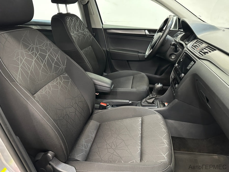 Фото SKODA Rapid I Рестайлинг с пробегом | №13