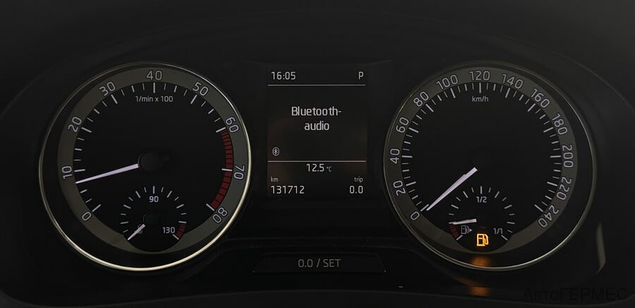 Фото SKODA Rapid I с пробегом | №6 Фото SKODA Rapid I с пробегом | №6