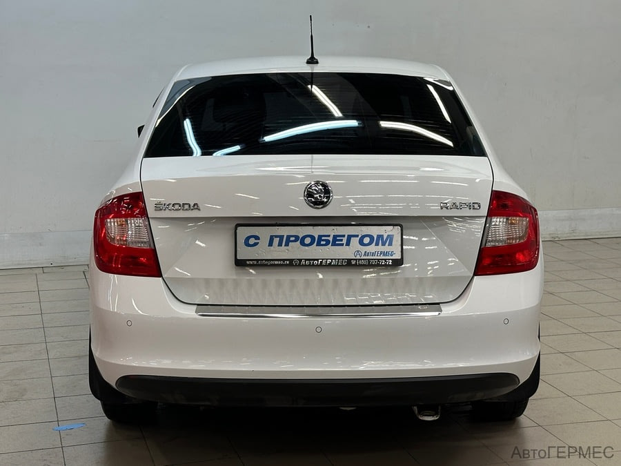 Фото SKODA Rapid I с пробегом | №3