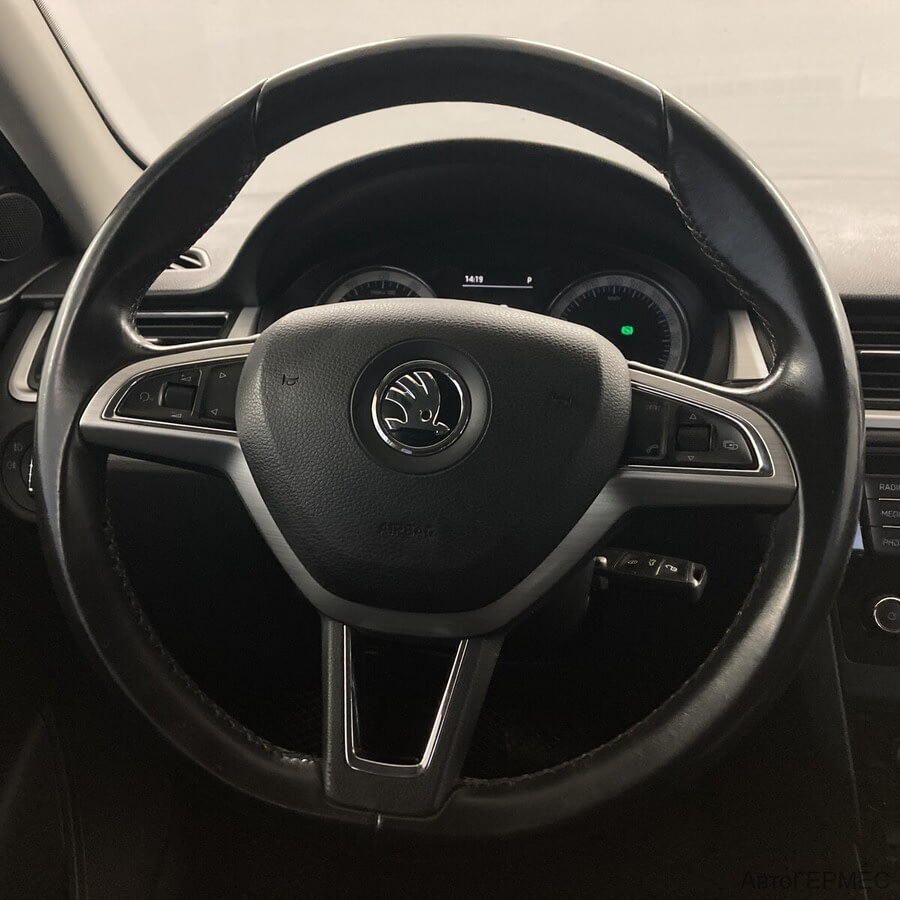 Фото SKODA Rapid I с пробегом | №8 Фото SKODA Rapid I с пробегом | №8