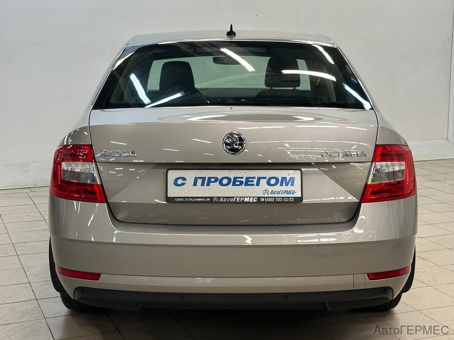 Фото SKODA Octavia III Рестайлинг с пробегом | №3