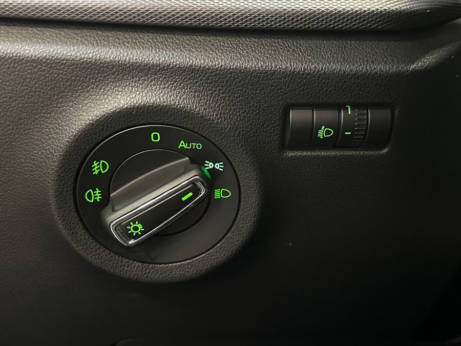 Фото SKODA Rapid II с пробегом | №10