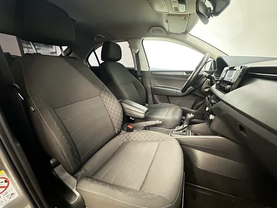Фото SKODA Rapid II с пробегом | №13 Фото SKODA Rapid II с пробегом | №13