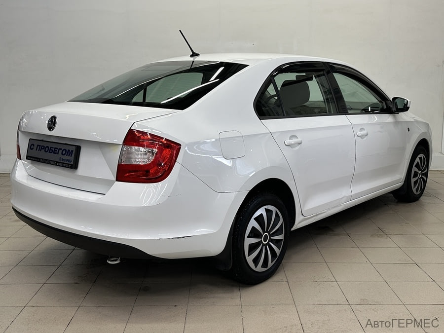 Фото SKODA Rapid I с пробегом | №4 Фото SKODA Rapid I с пробегом | №4