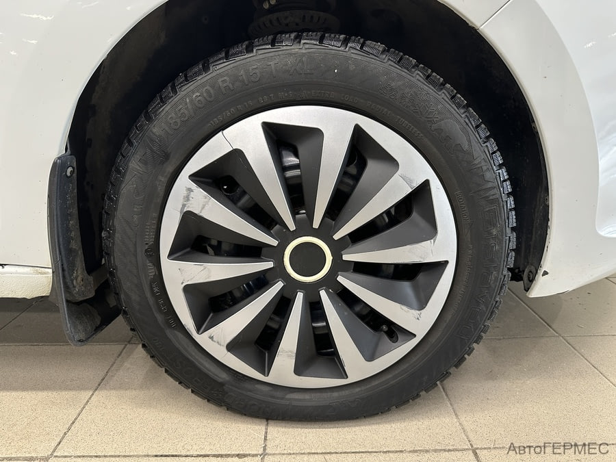 Фото SKODA Rapid I с пробегом | №15 Фото SKODA Rapid I с пробегом | №15