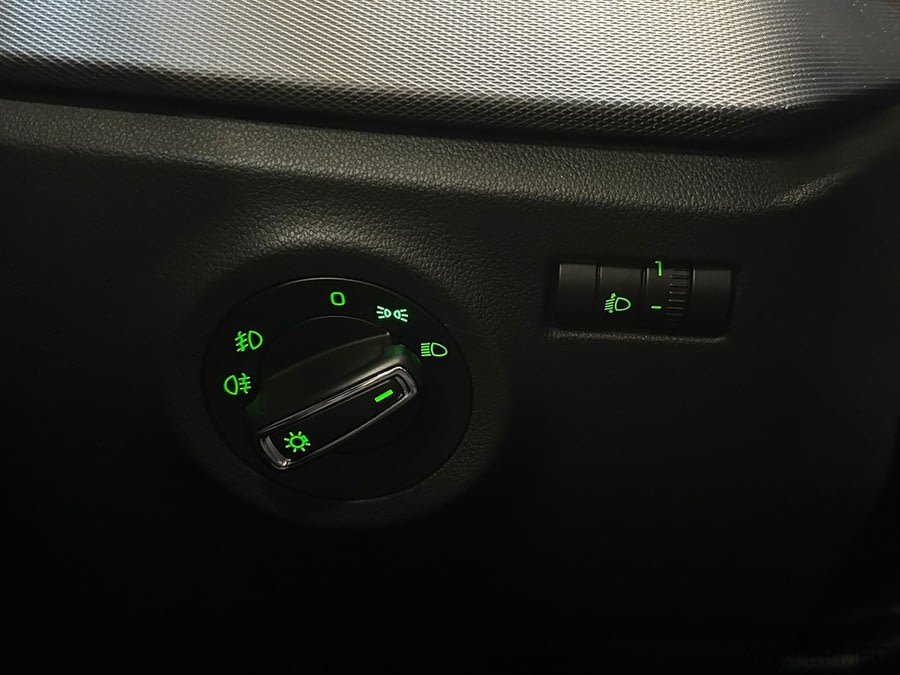 Фото SKODA Rapid II с пробегом | №9