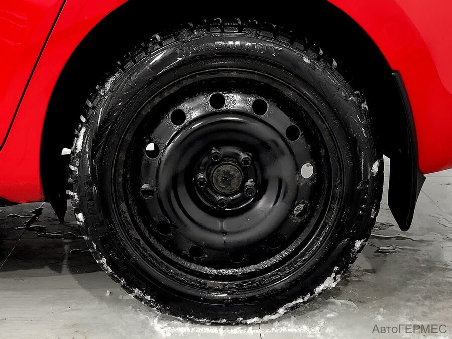 Фото SKODA Rapid I Рестайлинг с пробегом | №15 Фото SKODA Rapid I Рестайлинг с пробегом | №15