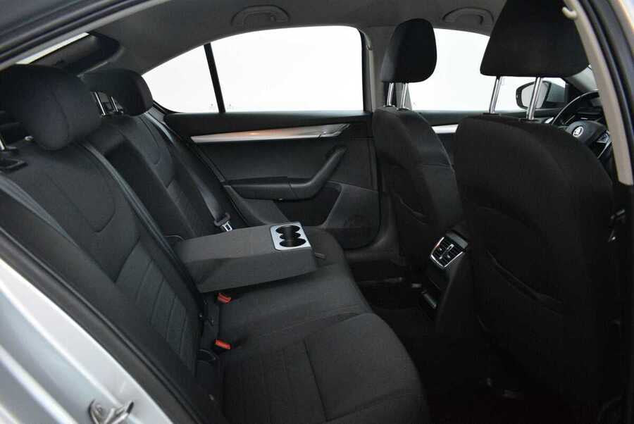 Фото SKODA Octavia III с пробегом | №10 Фото SKODA Octavia III с пробегом | №10