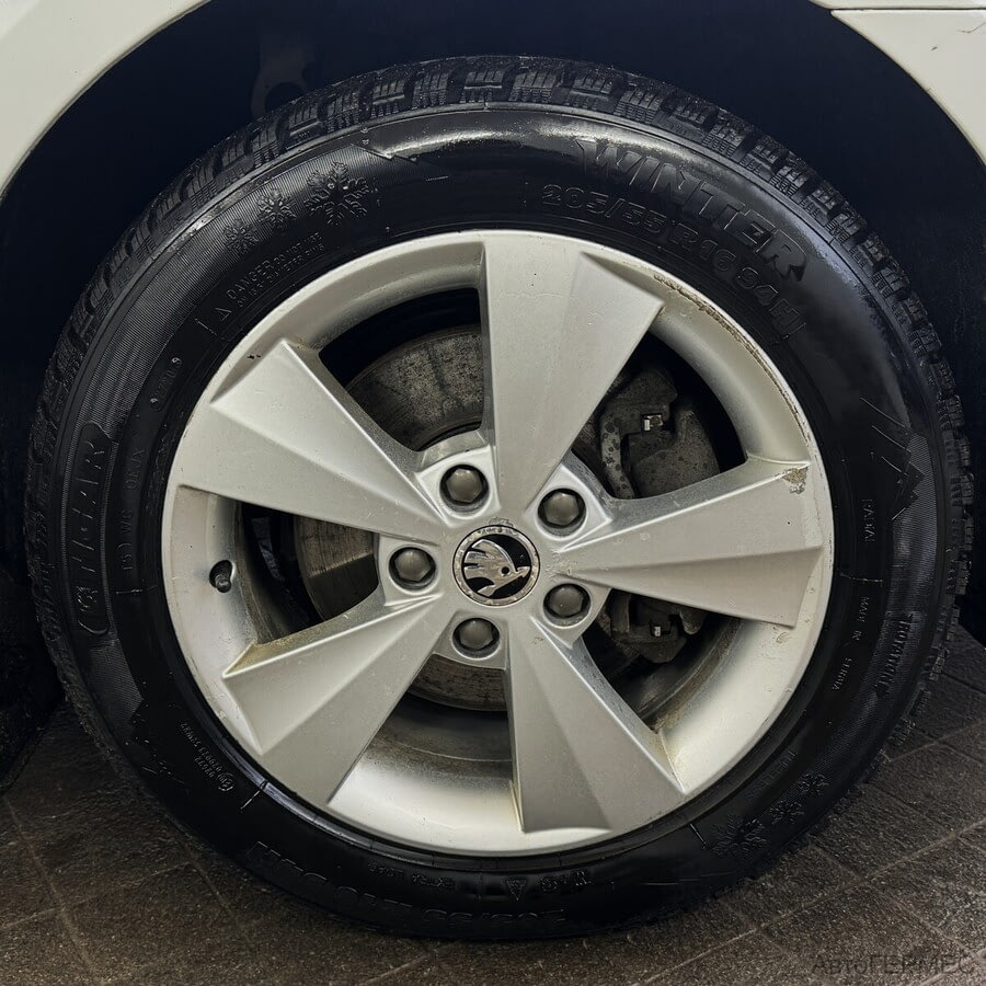 Фото SKODA Octavia III с пробегом | №16