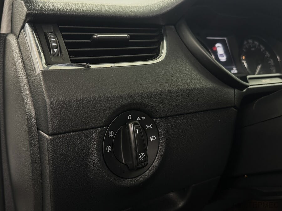 Фото SKODA Octavia III с пробегом | №10