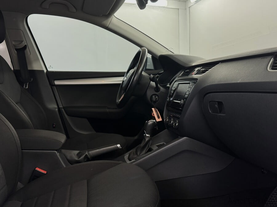 Фото SKODA Octavia III с пробегом | №12