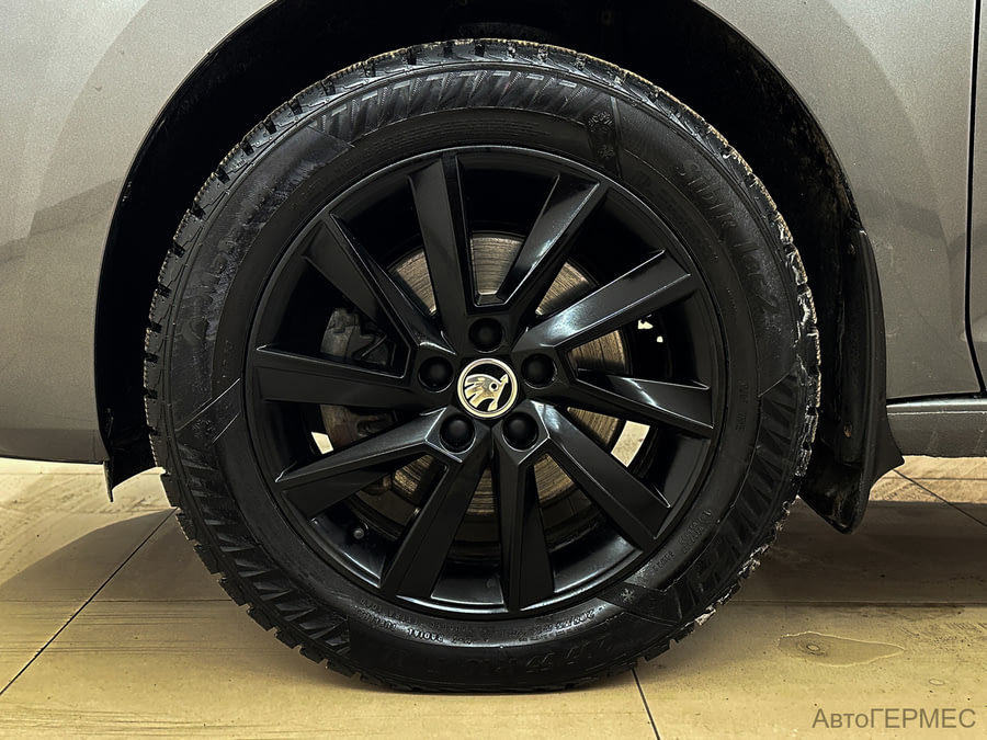 Фото SKODA Rapid II с пробегом | №18