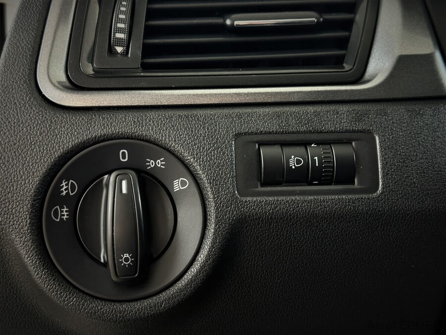 Фото SKODA Rapid I с пробегом | №10 Фото SKODA Rapid I с пробегом | №10