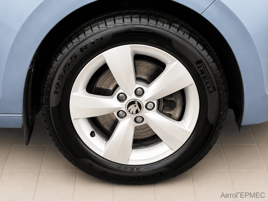 Фото SKODA Rapid I с пробегом | №14