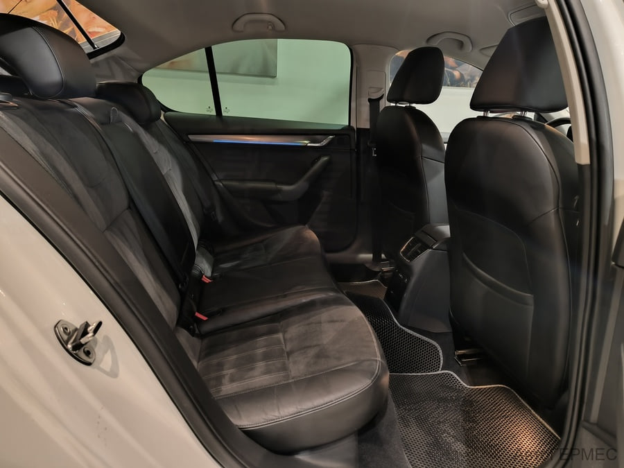 Фото SKODA Octavia III Рестайлинг с пробегом | №14 Фото SKODA Octavia III Рестайлинг с пробегом | №14