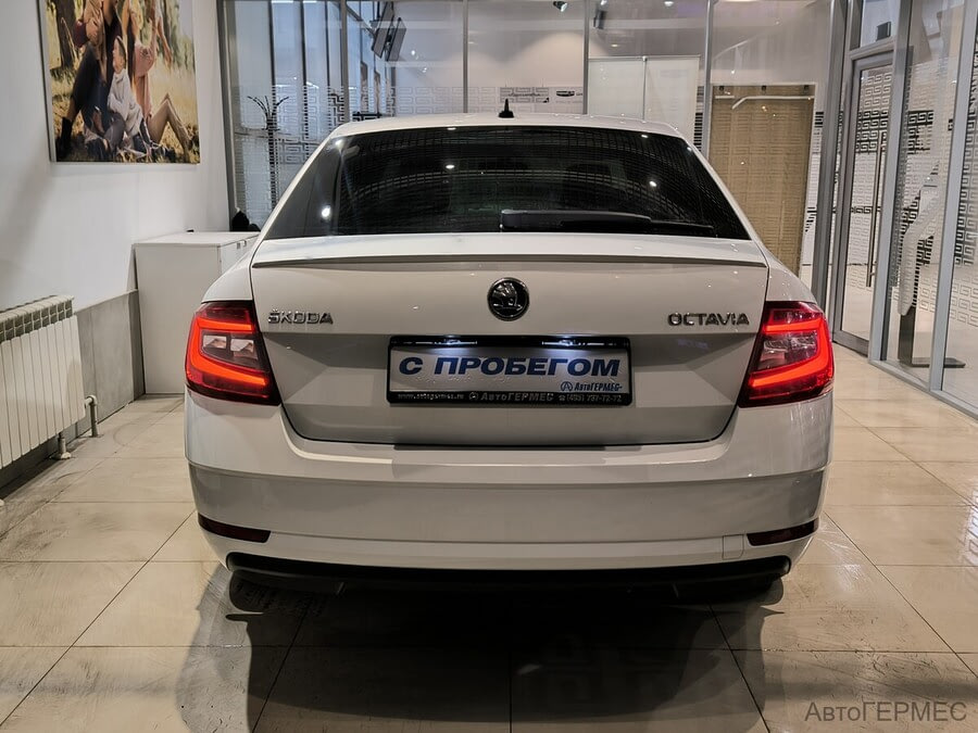 Фото SKODA Octavia III Рестайлинг с пробегом | №3 Фото SKODA Octavia III Рестайлинг с пробегом | №3