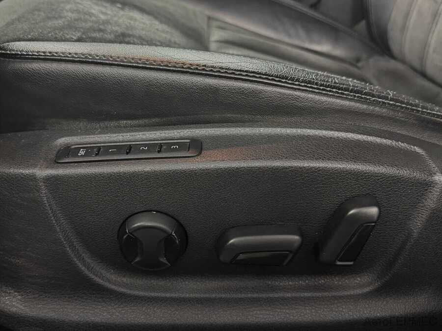 Фото SKODA Octavia III Рестайлинг с пробегом | №12