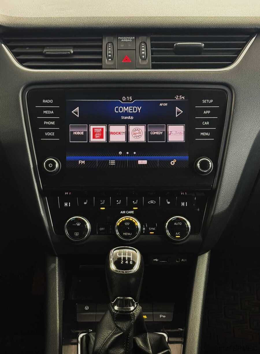 Фото SKODA Octavia III Рестайлинг с пробегом | №8