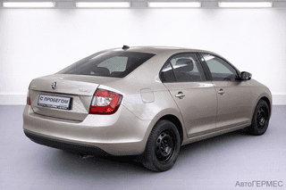 Фото SKODA Rapid I Рестайлинг с пробегом Фото SKODA Rapid I Рестайлинг с пробегом