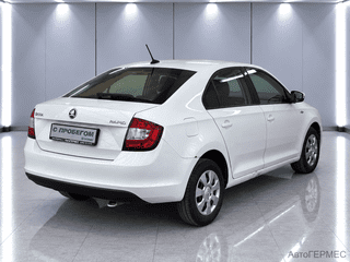 Фото SKODA Rapid I Рестайлинг с пробегом Фото SKODA Rapid I Рестайлинг с пробегом