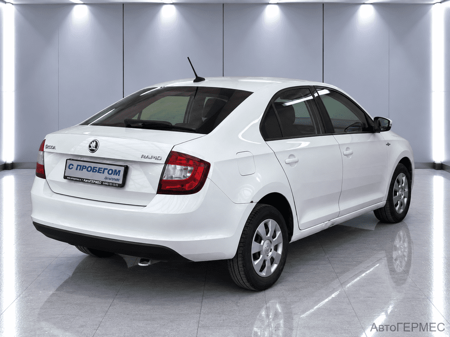 Фото SKODA Rapid I Рестайлинг с пробегом | №4 Фото SKODA Rapid I Рестайлинг с пробегом | №4