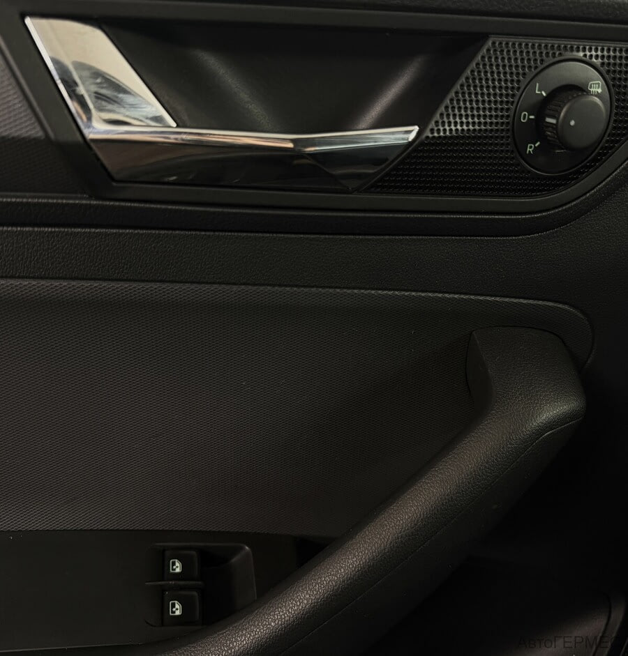 Фото SKODA Rapid I Рестайлинг с пробегом | №8