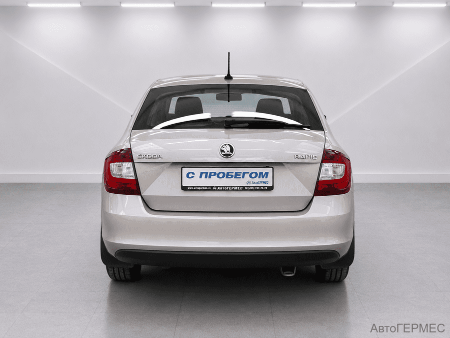 Фото SKODA Rapid I Рестайлинг с пробегом | №3 Фото SKODA Rapid I Рестайлинг с пробегом | №3