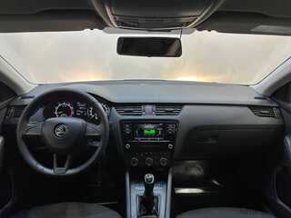 Фото SKODA Octavia III Рестайлинг с пробегом Фото SKODA Octavia III Рестайлинг с пробегом