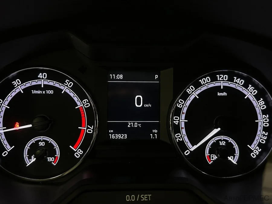Фото SKODA Octavia III Рестайлинг с пробегом | №6