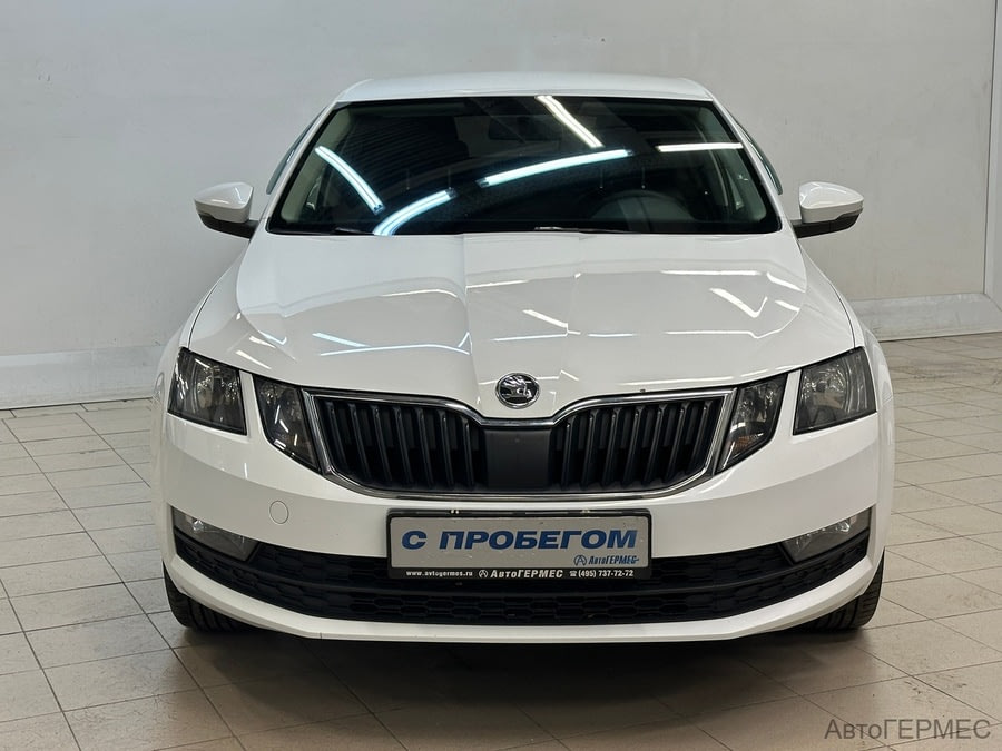 Фото SKODA Octavia III Рестайлинг с пробегом | №2