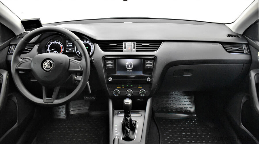 Фото SKODA Octavia III Рестайлинг с пробегом | №5