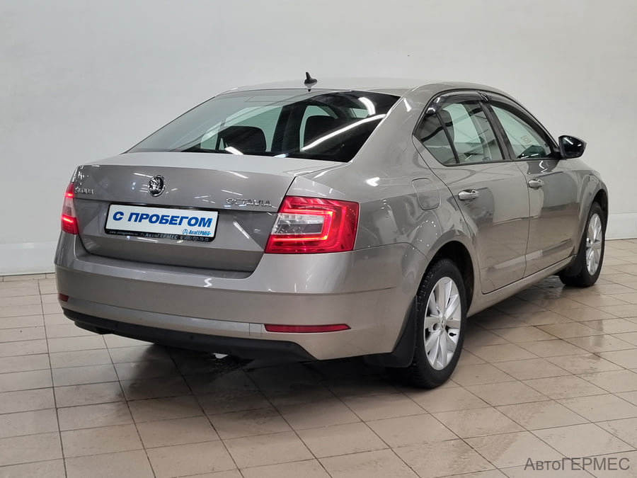 Фото SKODA Octavia III Рестайлинг с пробегом | №4 Фото SKODA Octavia III Рестайлинг с пробегом | №4