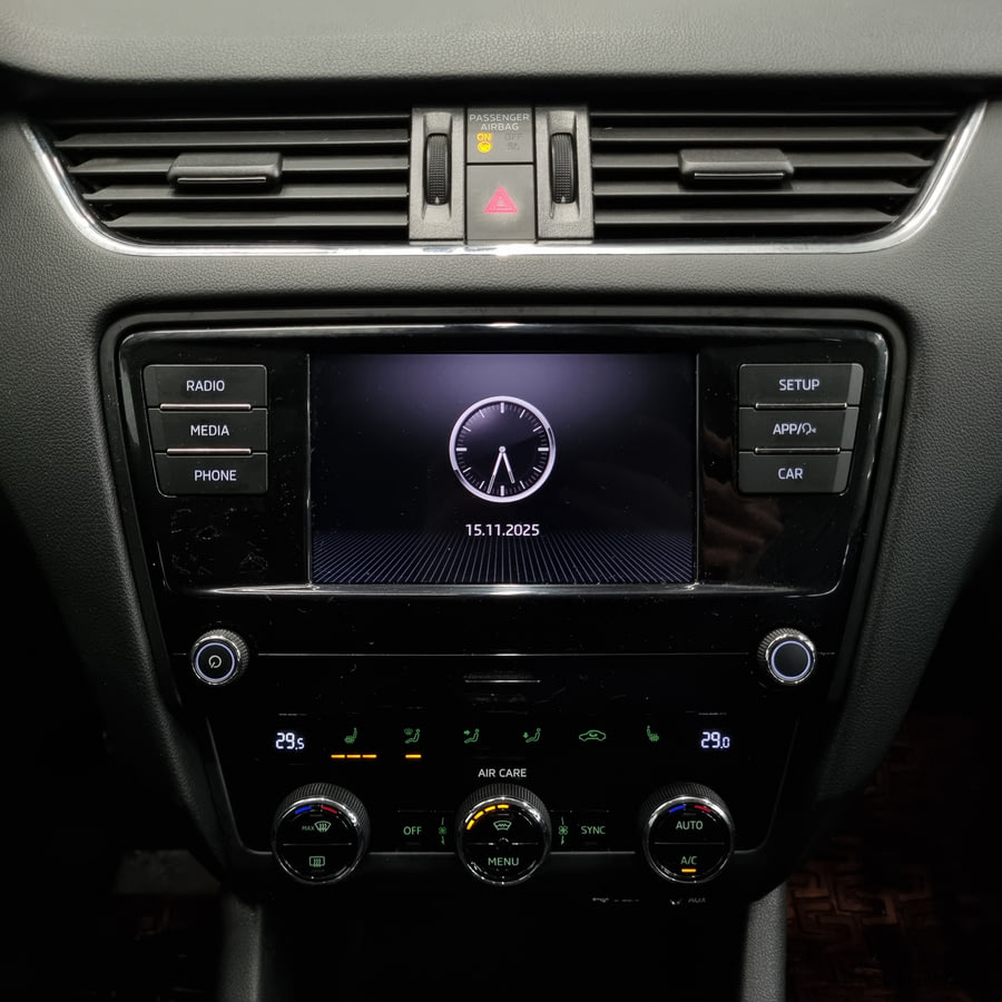 Фото SKODA Octavia III Рестайлинг с пробегом | №6 Фото SKODA Octavia III Рестайлинг с пробегом | №6