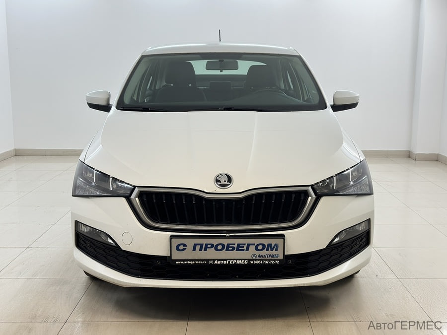 Фото SKODA Rapid II с пробегом | №2 Фото SKODA Rapid II с пробегом | №2