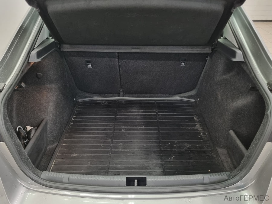 Фото SKODA Rapid II с пробегом | №12