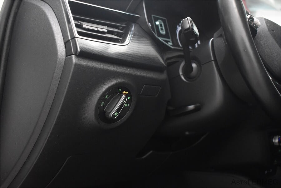 Фото SKODA Rapid II с пробегом | №11