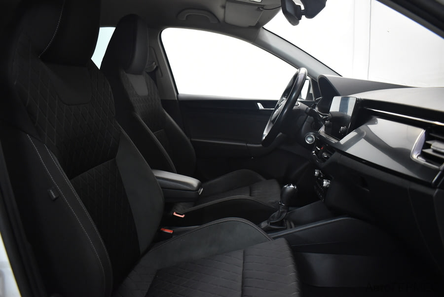 Фото SKODA Rapid II с пробегом | №13