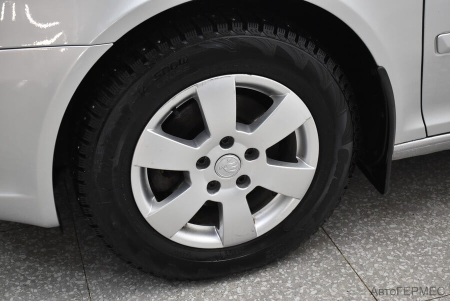 Фото SKODA Octavia II Рестайлинг с пробегом | №14 Фото SKODA Octavia II Рестайлинг с пробегом | №14