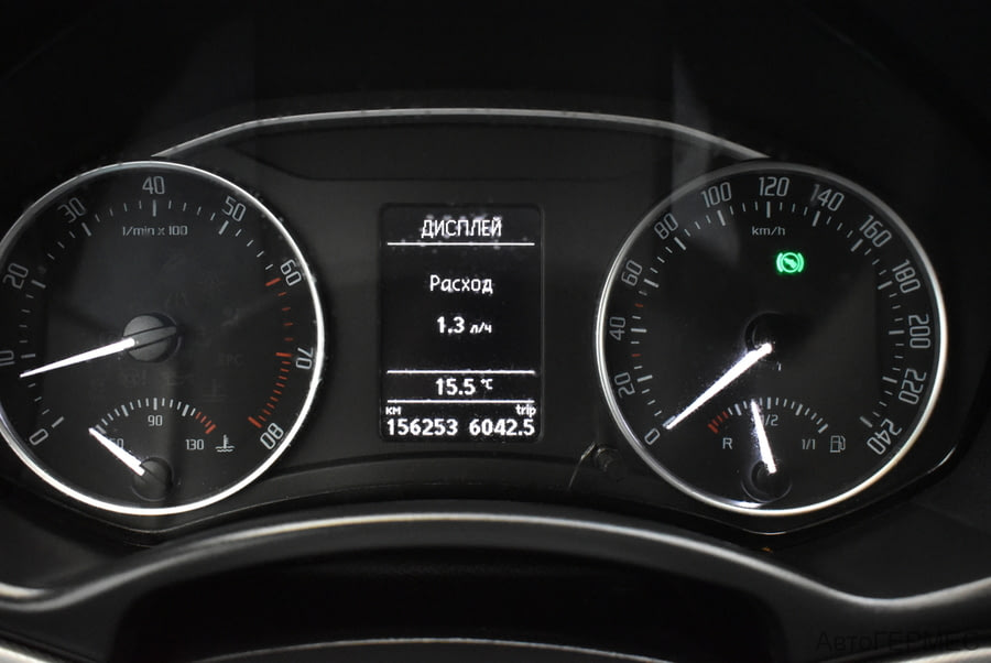 Фото SKODA Octavia II Рестайлинг с пробегом | №6 Фото SKODA Octavia II Рестайлинг с пробегом | №6