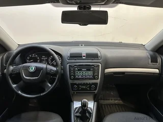 Фото SKODA Octavia II Рестайлинг с пробегом Фото SKODA Octavia II Рестайлинг с пробегом