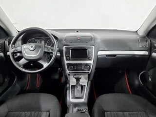 Фото SKODA Octavia II Рестайлинг с пробегом