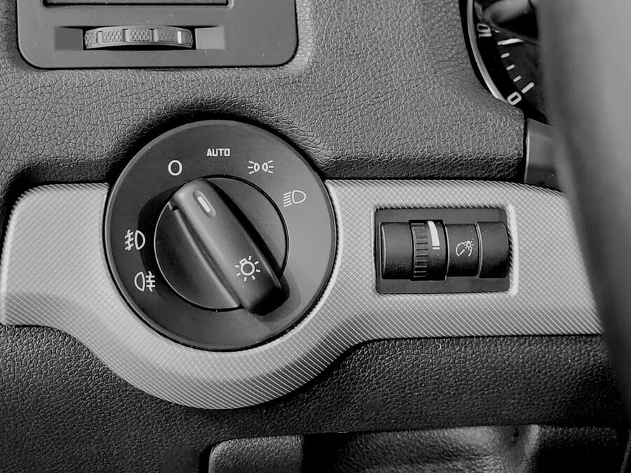 Фото SKODA Octavia II Рестайлинг с пробегом | №8 Фото SKODA Octavia II Рестайлинг с пробегом | №8