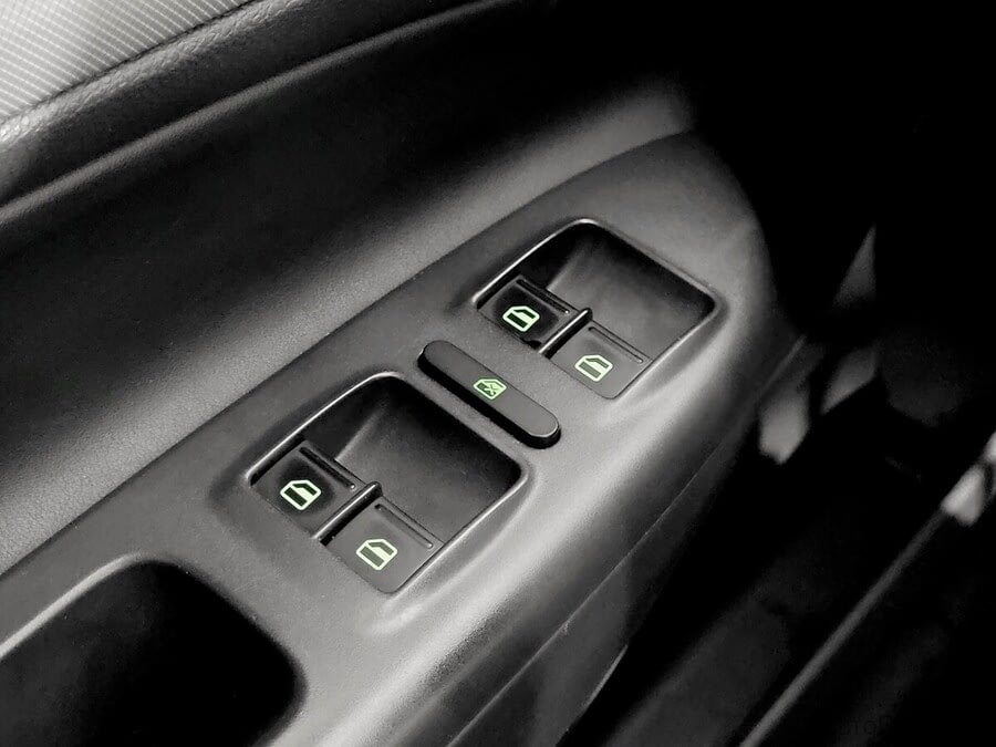 Фото SKODA Octavia II Рестайлинг с пробегом | №10 Фото SKODA Octavia II Рестайлинг с пробегом | №10