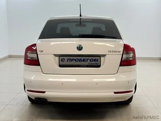 Фото SKODA Octavia II Рестайлинг с пробегом