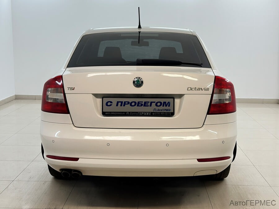 Фото SKODA Octavia II Рестайлинг с пробегом | №3