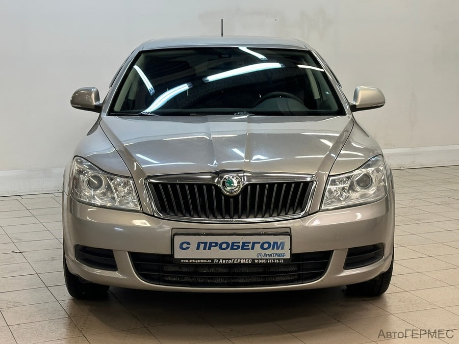 Фото SKODA Octavia II Рестайлинг с пробегом | №2 Фото SKODA Octavia II Рестайлинг с пробегом | №2