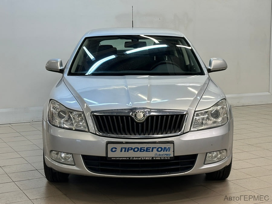 Фото SKODA Octavia II Рестайлинг с пробегом | №2