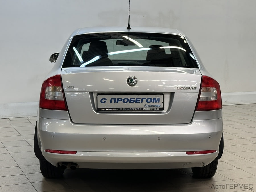 Фото SKODA Octavia II Рестайлинг с пробегом | №3