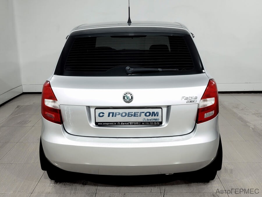Фото SKODA Fabia II Рестайлинг с пробегом | №3